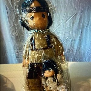 Morning Star & Papoose 15”
Baby 6”1990’s Native American Style Doll Set